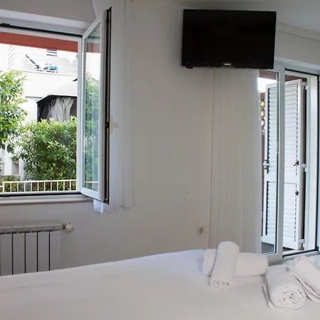Baron Gautsch Bed & Breakfast 3*