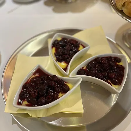 Nocleg ze śniadaniem Baron Gautsch 3*